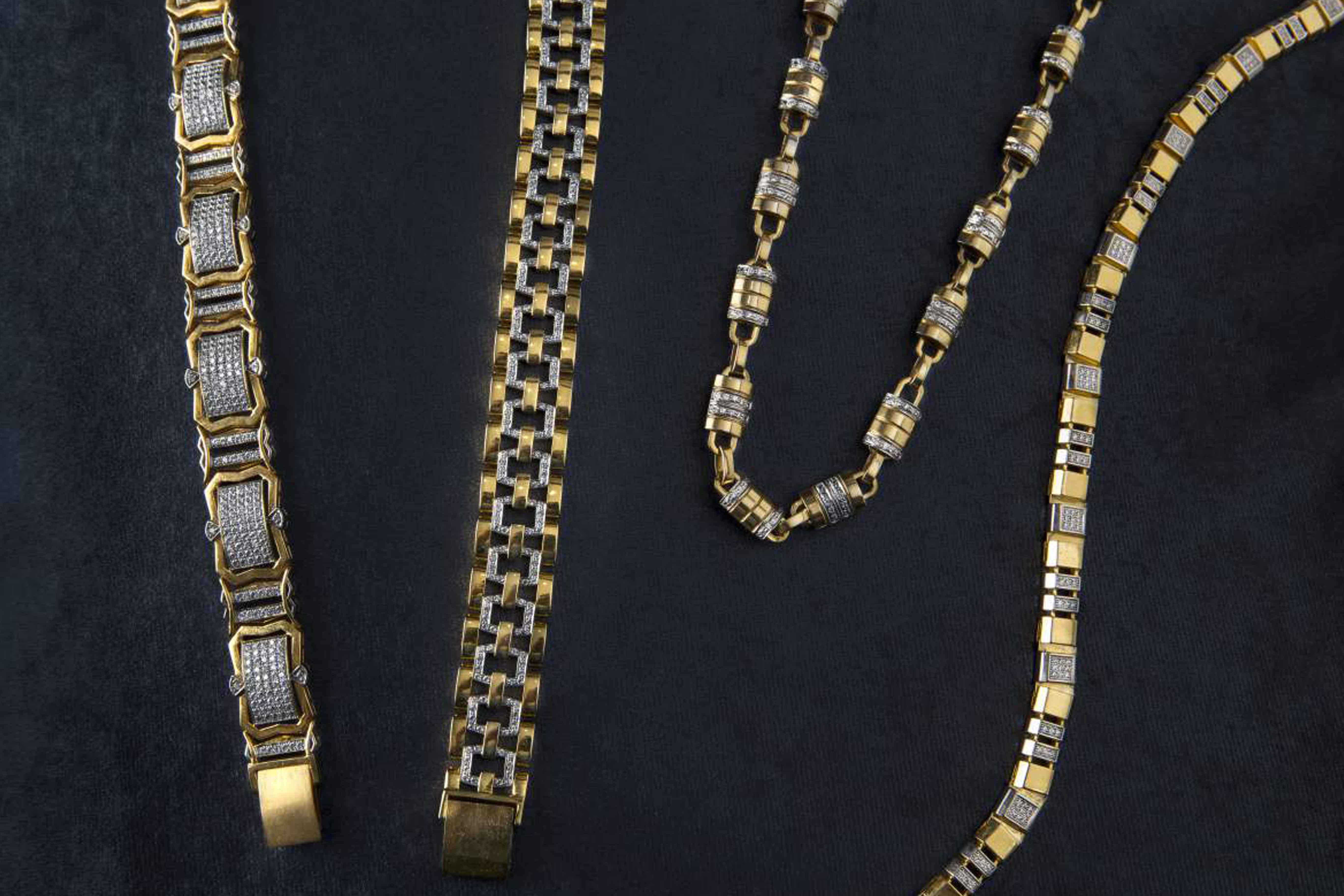 gold bracelet for men - Ghanasingh Fine Jewels
